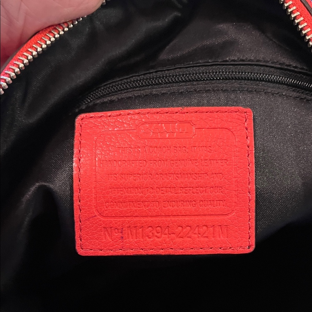Coach pink/Red poppy Perri Hippie Leather Shoulder Bag - Picture 9 of 9